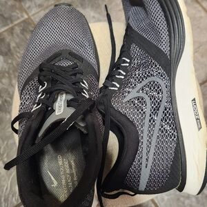Womens Nike Black and Gray Mesh Athletic Shoes